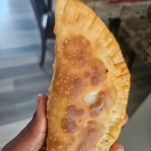 Meat pie (Pili pili)